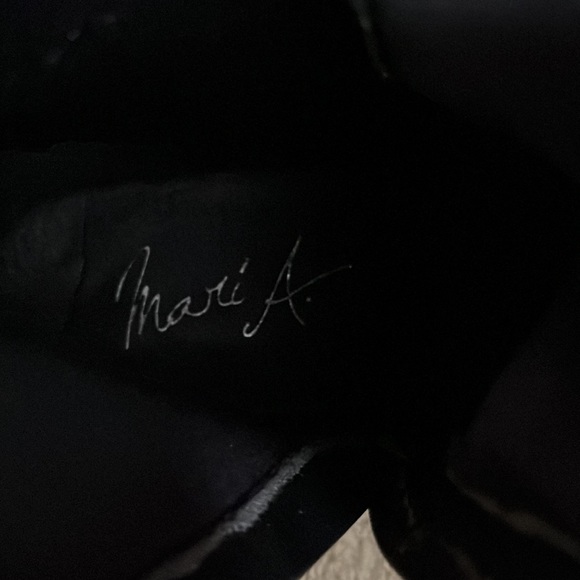 7.5 Black Combat Boots - Picture 4 of 4